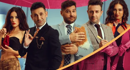 Pembe Pırlantalar oyunu İzmir’de seyirciyle buluşuyor