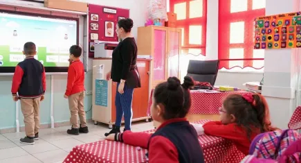 Eğitim-İş: Eğitim sistemi, deneme tahtası değildir