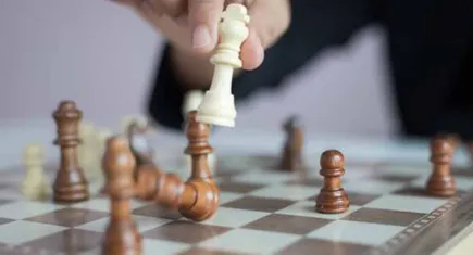 Kadın sporcular İzmir’de, Dünya Kadınlar Günü Satranç Turnuvası’nda yarışacak
