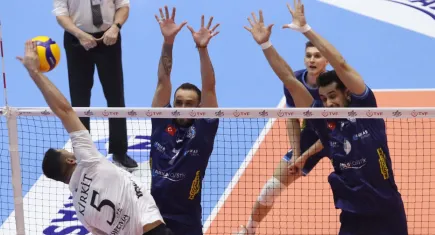 Arkas Spor ile Altekma play-off'a kaldı