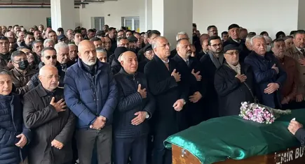 Arda Işık ve Ünal Işık’ın abisi Mustafa Işık son yolculuğuna uğurlandı