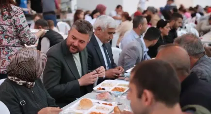 Buca'da Ramazan ayında 30 bin hemşehri sofrada buluştu