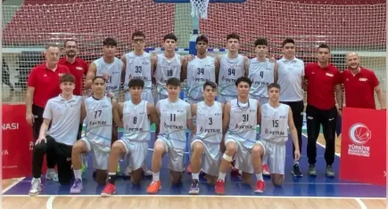 Petkimspor'un gençleri Türkiye finalinde 
