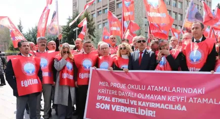 Eğitim-İş’ten MEB’e açık çağrı 