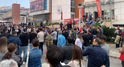 Çiğli Belediyesi’nde grev başladı: Yüzde 31’lik zam teklifi yetersiz bulundu