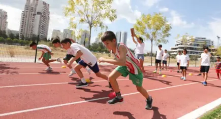 Çocuklar atletizm ile şenlenecek