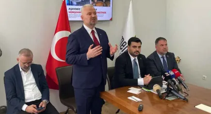 Pehlivan: İzBB’nin yapamadığı hizmetleri yaptık