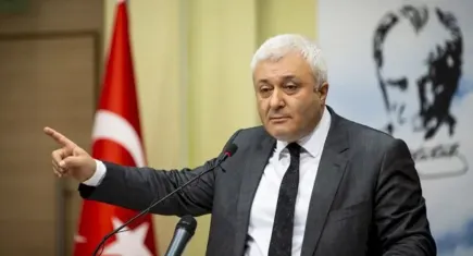 Özkan’dan 1 Mayıs mesajı: Açlığa mahkûm edilmeye çalışılan bir Türkiye 