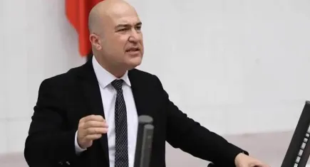 CHP’li Bakan şehidin adının kaldırılmasına tepki gösterdi: Şehitler unutturulamaz
