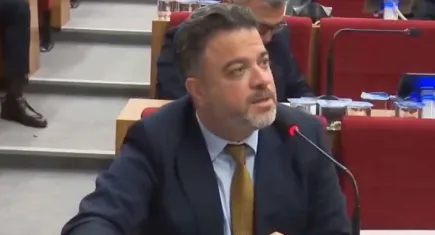 Kocabaş'tan Işık’a yanıt: Menemen Belediyesi'nin sattığı arsa varsa özür dileyeceğim!