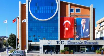 Karabağlar Belediyesi'nden Atatürk’ün Samsun’a çıkışına özel Bağımsızlık Yürüyüşü