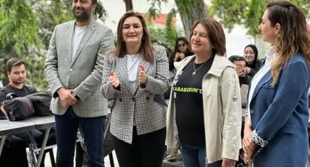 Vekil Kılıç, 37 ilden gelen gençlerle Karaburun’da bir araya geldi