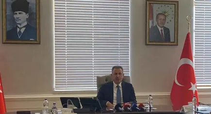 Vali Elban’dan grev açıklaması 