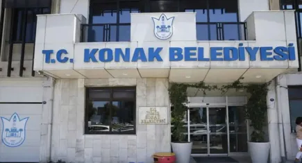 Konak’ta Mutlu Çocuklar Sokağı etkinliği Ferdi Zeyrek’in vefatı nedeniyle ertelendi
