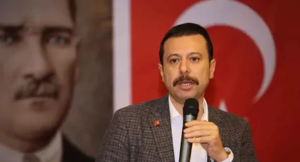 Kaya’dan CHP’li İzmir milletvekillerine tepki: Derdiniz hizmet değil koltuk ve rant kavgası!