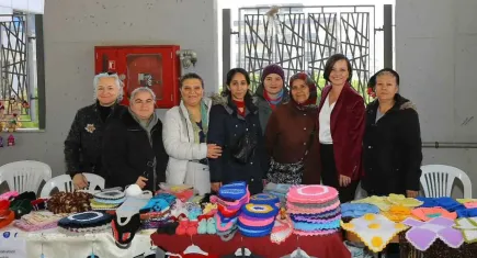 Kadınların el emeği ürünleri Karabağlar’da yeni sahiplerine kavuşacak