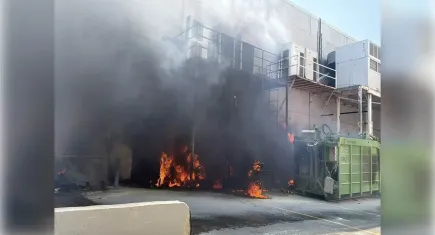 Borum AVM'deki işletmede yangın paniği
