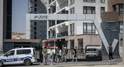 Ankara'daki 26 katlı apartman yangınına ilişkin 3 şüpheli tutuklandı