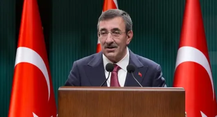 YKS sonuçlarına Cumhurbaşkanı Yardımcısı Yılmaz’dan ilk yorum: “Tüm alanlar değerli!”