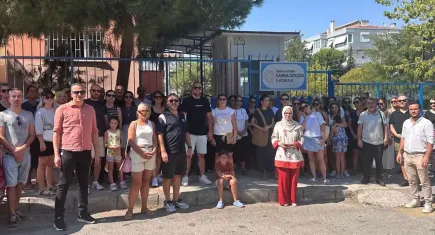 İzmir haber: Gaziemir'de iki okulun birleştirilme kararına velilerden tepki