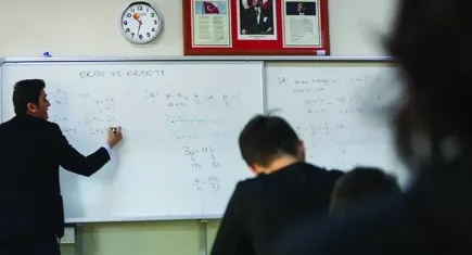 Eğitim-İş, Proje Okulları Yönetmeliği’ne yargı yolu açtı