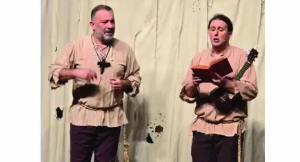 Bir Baba Hamlet oyunu İzmir’de seyircisiyle buluşacak