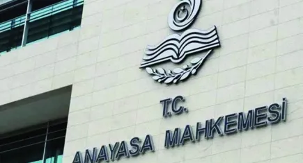 AYM’den rehber öğretmene disiplin cezasına hak ihlali kararı