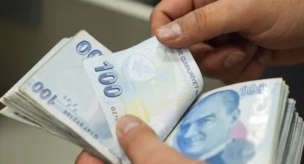 Ağustos ayı yaşlı ve engelli aylıkları hesaplara yatırılıyor
