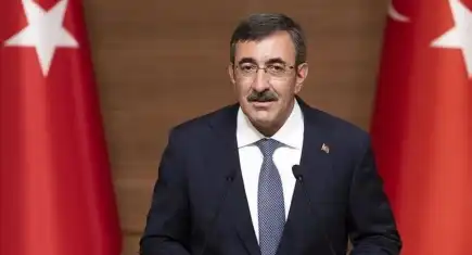 Türkiye-Endonezya stratejik iş birliği güçleniyor: 10 milyar dolarlık hedef ve savunma sanayii adımları