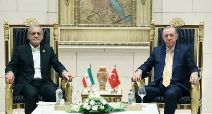 Cumhurbaşkanı Recep Tayyip Erdoğan ve İran Cumhurbaşkanı Pezeşkiyan’dan Çin’de kritik görüşme!
