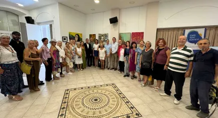 Tabip Odası’nda barış temalı sergi açıldı