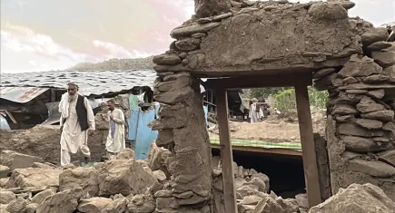 Afganistan sallanmaya devam ediyor! Celalabad yakınlarında 5,6 büyüklüğünde deprem