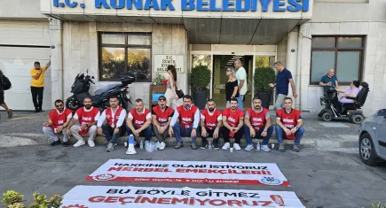 Konak Belediyesi’nde maaş krizi: İşçiler oturma eyleminde