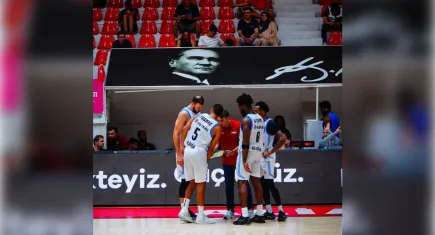 Petkimspor, Ege Cup’ta üçüncü oldu