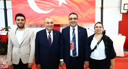 CHP Balçova’da Aküzüm güven tazelerken Başkan Yiğit’ten birlik mesajı