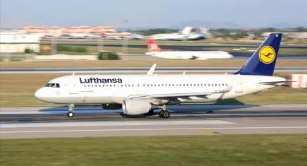 Lufthansa şok karar: İdari çalışanların yüzde 20’si işten çıkabilir!