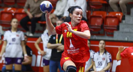 Göztepe hentbolda berabere kaldı 