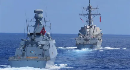 MSB: Küresel Sumud Filosu’ndan 3'ü Türk 11 kişi tahliye edildi