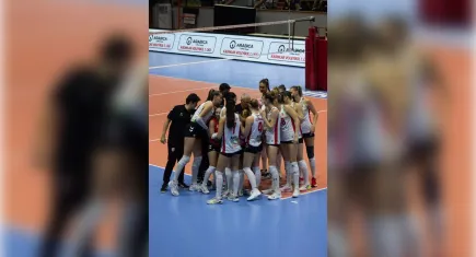 Karşıyaka voleybolda Yazıcıoğulları taraftara seslendi