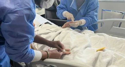 İzmir’de palyatif hastalar ve yakınlarına moral etkinliği düzenlendi