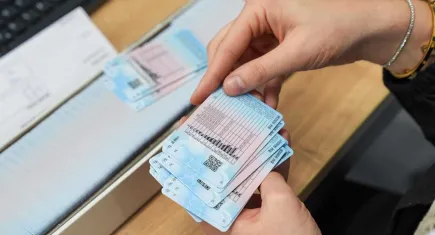 Eski tip ehliyetlerin yenilenmesi için son gün bugün!