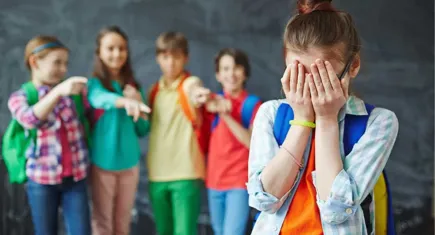 Narlıdere Belediyesi’nden Dünya Çocuk Hakları Günü’nde akran zorbalığı paneli