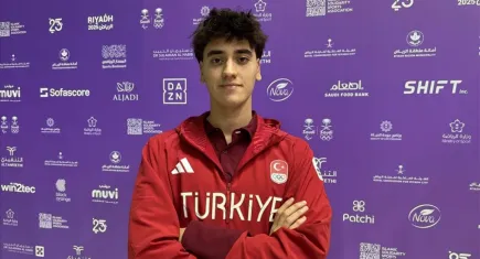 Milli Yüzücü Kuzey Tunçelli, Teksas Üniversitesi takımına girdi