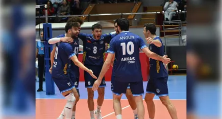 Arkas Spor, evinde Kocaeli ekibini mağlup etti