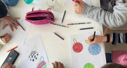 Her Yer Çocuk Derneği’nden 20 Kasım sergisi: Okulda Çocuk Olma(k)