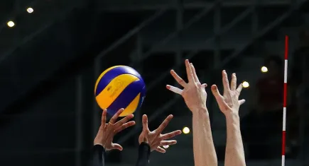 Göztepe, nefes kesen setlerde direnemedi: İlbank'a 3-1 mağlup