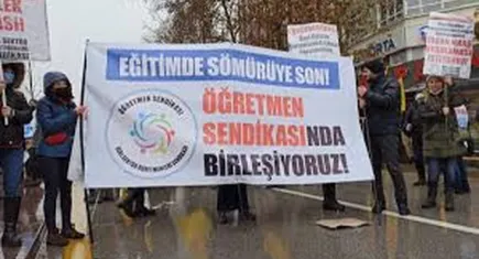 Özel Sektör Öğretmenleri Sendikası: Mektup değil özlük haklarımızı istiyoruz