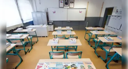 Yeni bir kampanya: Özel okullar veliyi müşteri, çocukları paket ürün gibi göremez