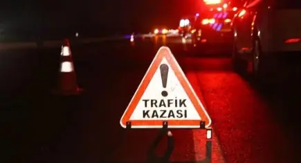 İzmir’de otobüsle araç çarpıştı: 1 ölü, 2 yaralı