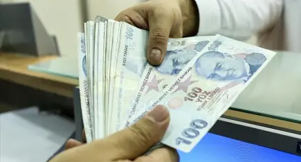 Asgari ücrette ikinci toplantı bugün: Ekonomik veriler masaya yatırılacak
